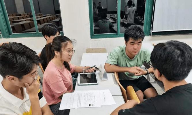 大学生加入学生会面试攻略（如何成功通过学生会面试，实现自我成长与服务社群）