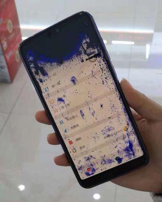 荣耀手机黑屏了怎么恢复正常？（解决荣耀手机黑屏问题的实用方法）
