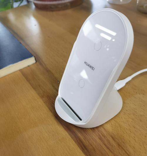 手机发热问题解决办法（轻松应对手机过热的小技巧）