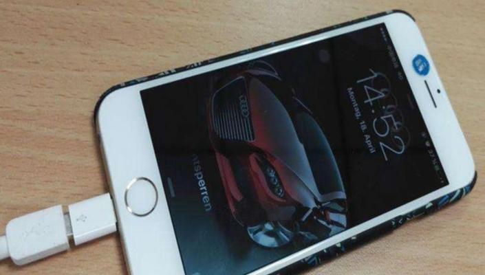 如何解决iPhone无法充电的问题？（探讨iPhone无法充电的原因及解决方法）