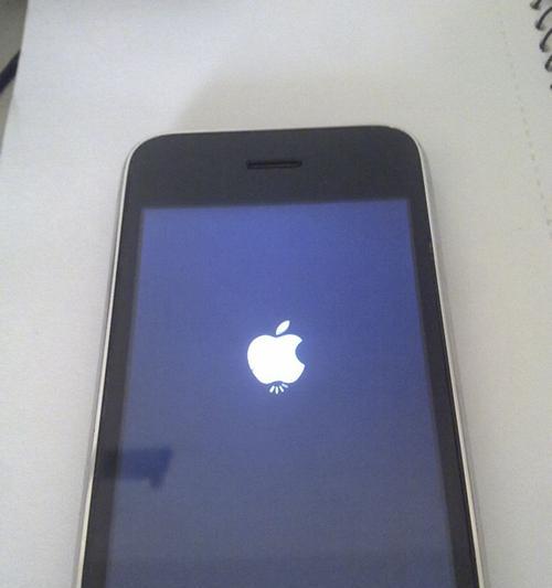 iPhone相机黑屏问题的解决方法（遇到iPhone相机黑屏？别担心，我们有解决办法！）