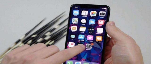 iPhone手机进水急救教程（拯救湿透的iPhone，快速应对水患）