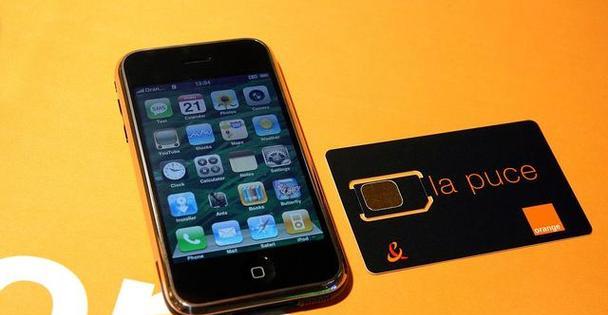 如何降级iPhone系统（以iPhone降级系统为主题的完整教程，包含所有步骤和注意事项）
