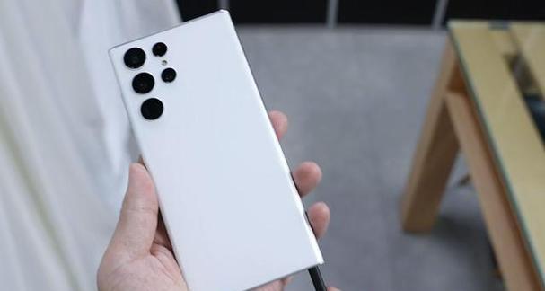 iPhone13充电口坏了怎么办？（解决iPhone13充电口故障的有效方法）
