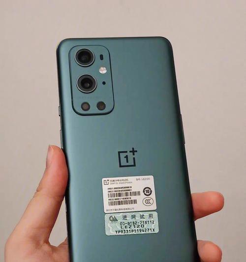 小米与vivo（探索小米和vivo的优势与特点，为您提供明智的购买决策）