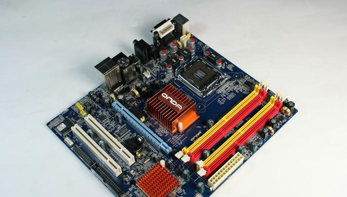 揭秘最强的775针脚CPU（775针脚CPU中的，一探究竟）