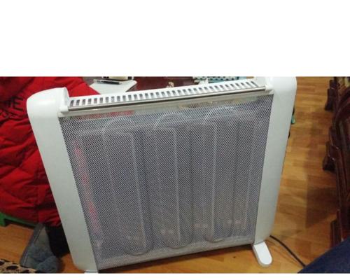 解决以油汀取暖器下面热上面凉问题的方法（让取暖器温度均匀分布的有效措施）