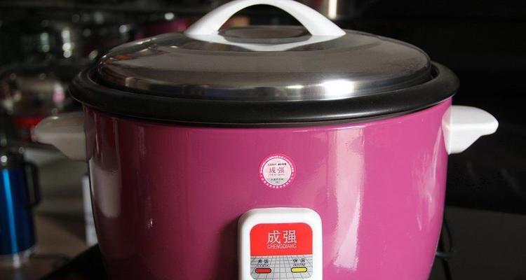 电饭煲盖子关不上怎么修复（快速解决电饭煲盖子无法关闭的问题）