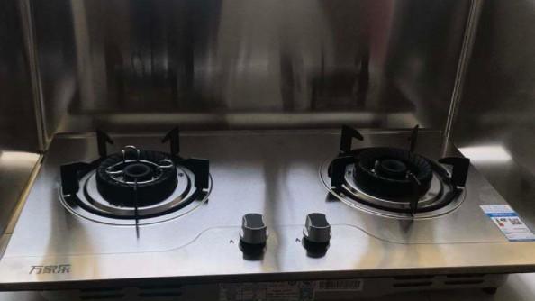 燃气灶承重问题处理方法（了解燃气灶承重问题的重要性及正确处理方法）