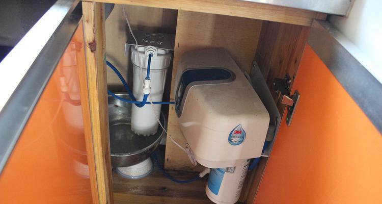 解决一体净水器吸水问题的方法（教你轻松解决一体净水器吸水困扰）