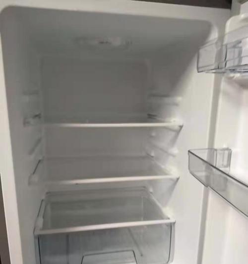 如何调整冰箱不制冷的温控系统（解决冰箱制冷问题的简单方法）