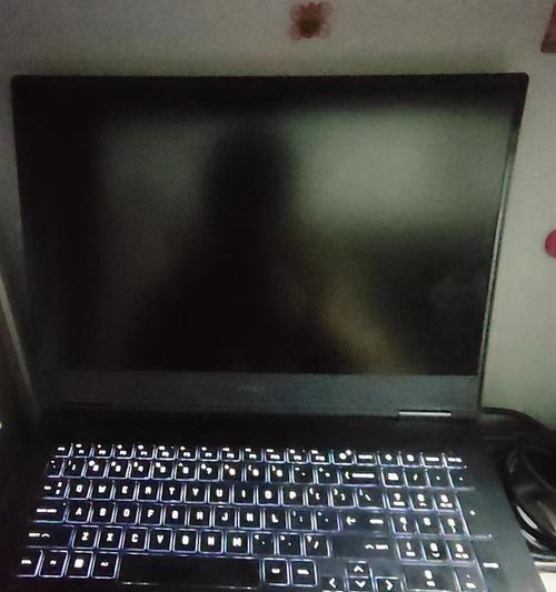 电脑开机黑屏处理措施（解决电脑开机黑屏的有效方法）