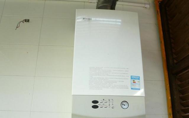 壁挂炉重复起动的原因及解决方法（壁挂炉重复起动解决方案）