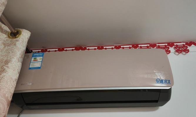 以格力三匹空调清洗空调网的方法（简单易行）