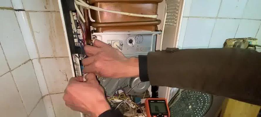 华帝热水器故障代码E2的处理方法（解决华帝热水器故障代码E2的有效措施）