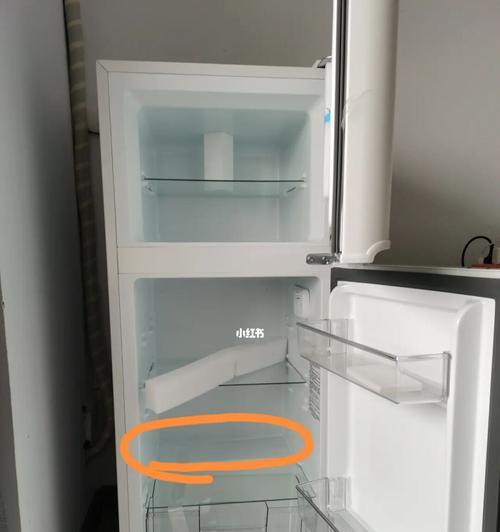 冰箱清洁技巧大公开（让你的冰箱焕然一新）