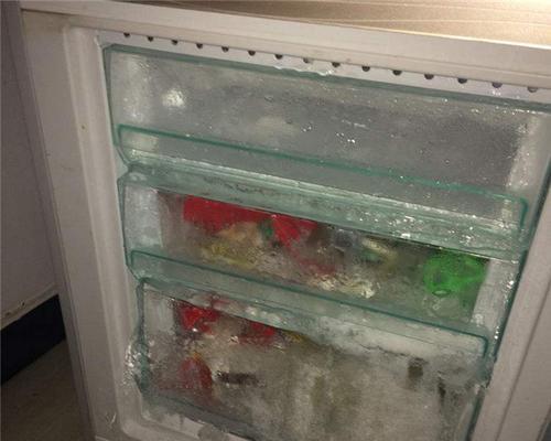 冰箱渗水问题解决方法（快速处理冰箱渗水）