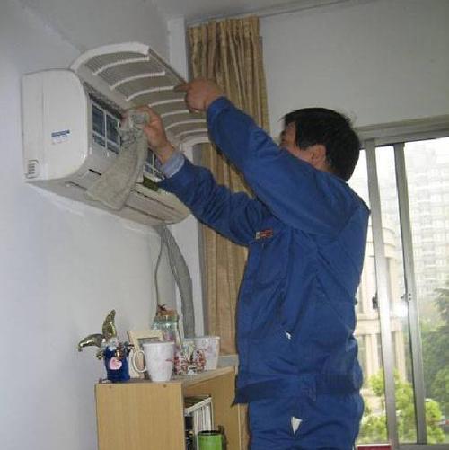 空调泄露的检修方法（掌握关键步骤）