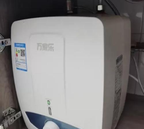 美的电器热水器清洗方法（简便易行的家庭清洗技巧）