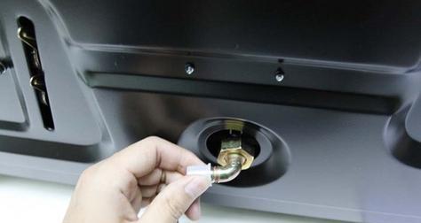 探究燃气灶自动熄火的原因及解决方法（解析燃气灶自动熄火现象的多种原因）
