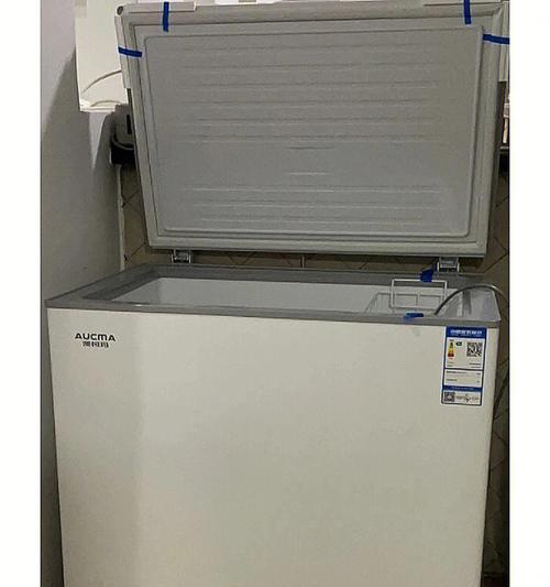 解析冰柜搬运时的水声现象（探讨冰柜搬运时出现水声的原因及解决方法）