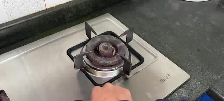 燃气灶松手怎么修（掌握关键步骤）