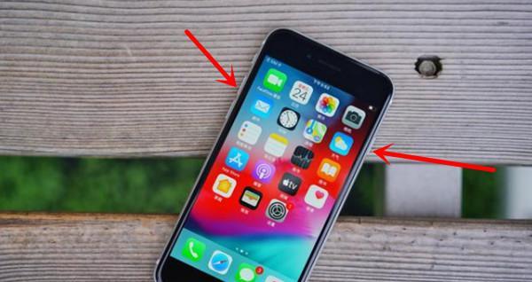 iOS14轻点双击背面截屏指南（教你如何使用iOS14新功能快速截屏）