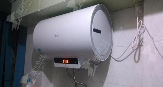 电源显示器不亮的原因及解决方法（解决显示器不亮的常见问题与技巧）