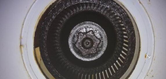 清洗抽油烟机液的配制方法（掌握关键步骤）