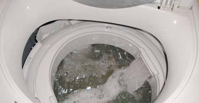 洗衣机清洗方法大揭秘（保持洗衣机清洁的小技巧和窍门）