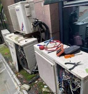 如何判断春兰空调是否缺氟（空调加氟收费标准详解）
