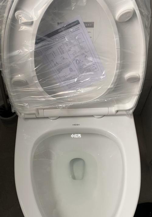马桶水箱一直流水的原因与解决方法（揭秘恒洁马桶水箱漏水隐患）