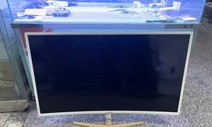 解决曲面显示器发烫问题的有效方法（如何降低曲面显示器温度）