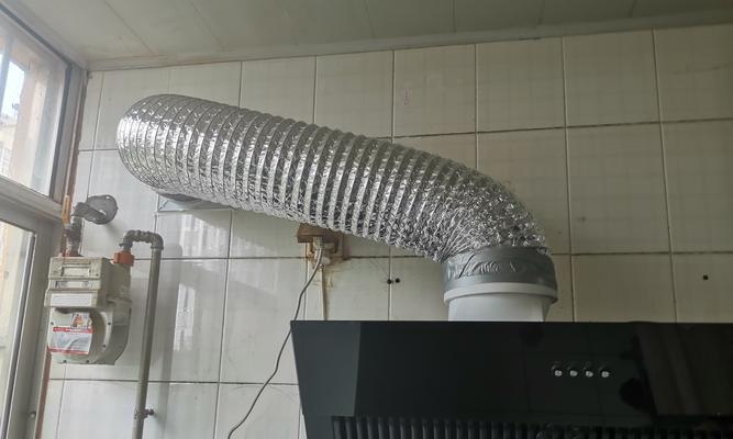 如何拆卸壁挂油烟机进行清洗（简单步骤帮你彻底清洗壁挂油烟机）