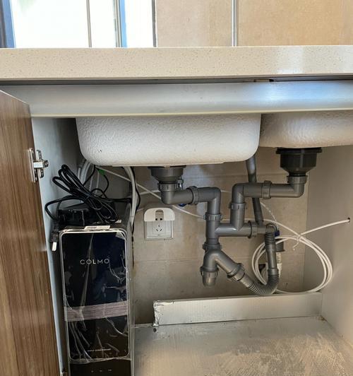 净水器主机安装方法（学会正确安装净水器主机）