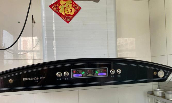 常熟商用油烟机清洗方法（轻松清洁商用油烟机）