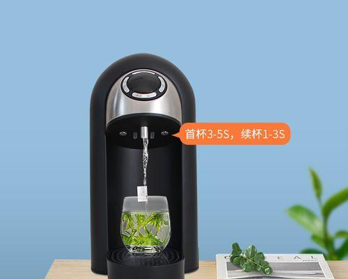 家用小型饮水机的常见故障及修复方法（轻松解决家中小型饮水机问题）