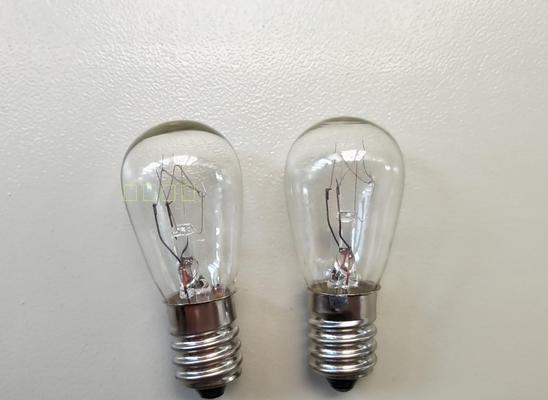 换灯泡，让你的容声油烟机重焕光彩（轻松学会更换容声油烟机灯泡）