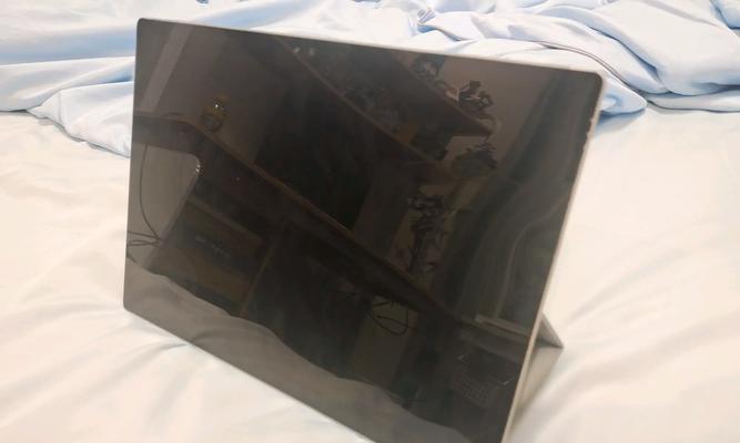 Surface Pro 4配置参数有哪些？如何查看和比较不同版本？