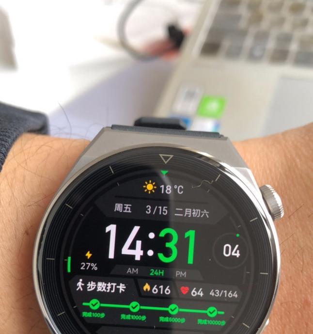 华为gt3手表防水性能如何？能戴着游泳吗？