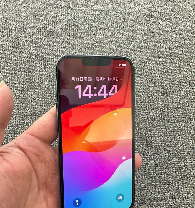 iPhone 13真的好用吗？用户评价和常见问题解答