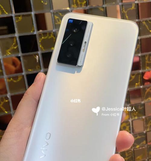 vivox70手机价格是多少？购买时需要注意哪些事项？