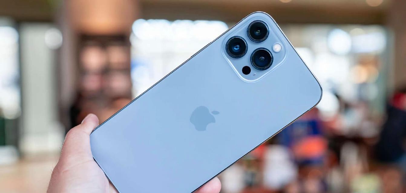 iPhone13pro对比12pro：哪个更值得买？