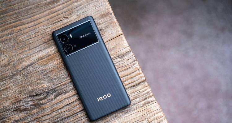 iqoo9pro测评怎么样？性能和摄像功能有哪些特点？