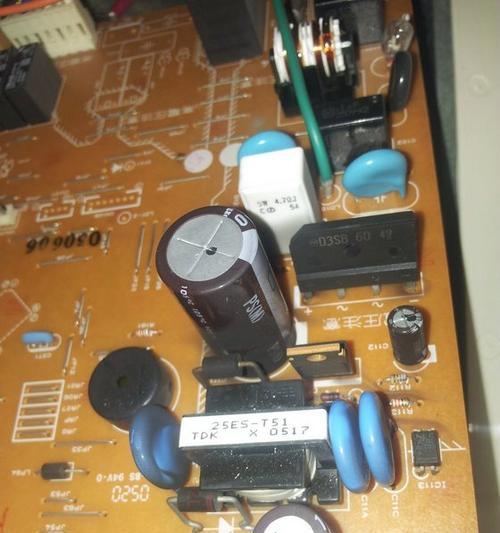 空调万能主板显示器接线如何操作？详细步骤是什么？