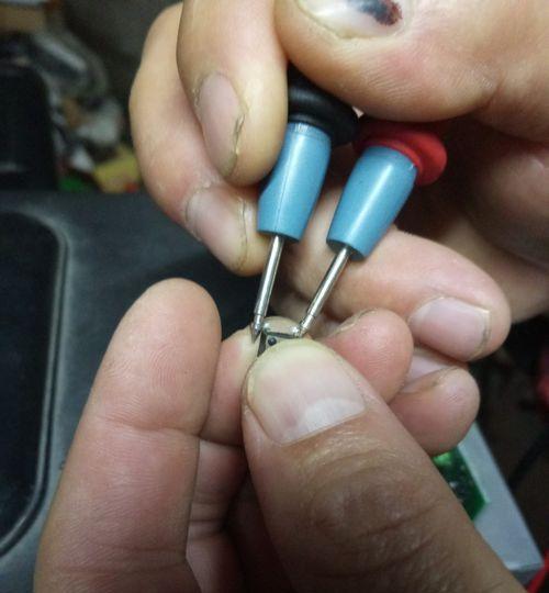 开关外壳差不下来怎么回事视频教程？如何进行故障排除？