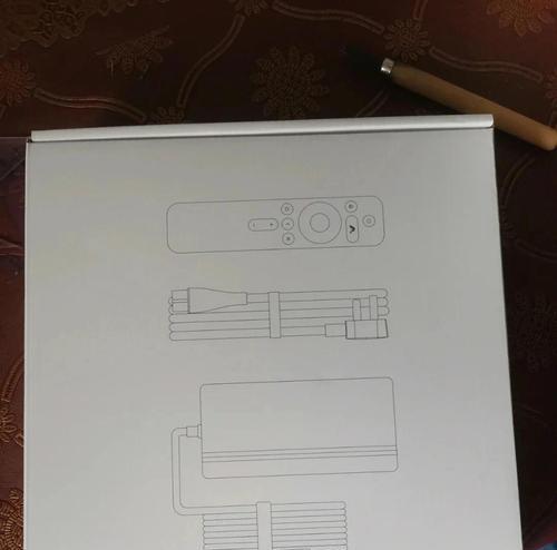投影仪电源适配器的主要用途是什么？