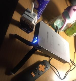 小千投影仪手机控制方法是什么？