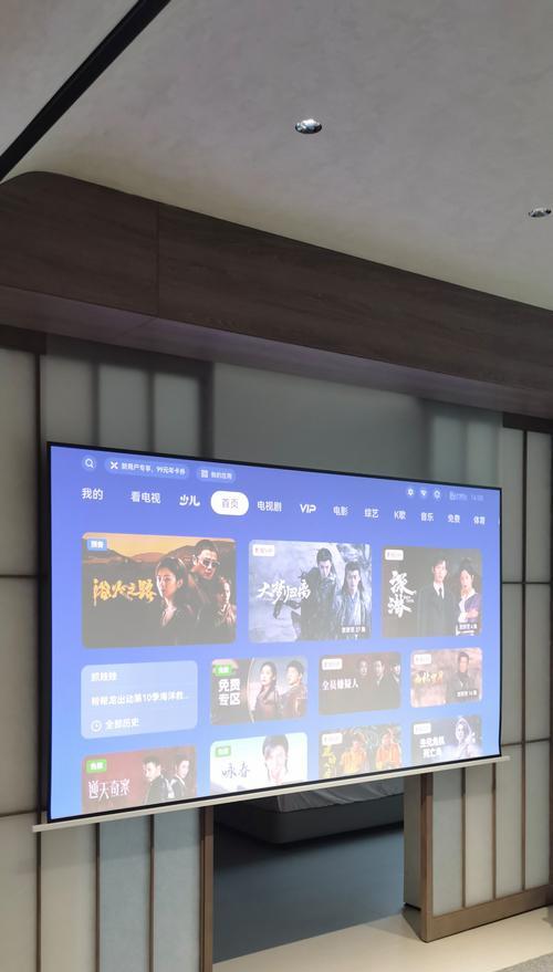 高级投影仪搭配投影布使用方法是什么？