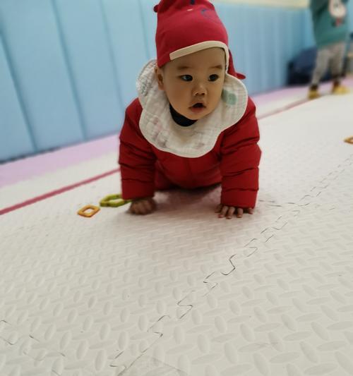 波比儿童照相机如何与手机配合使用？拍照步骤是什么？